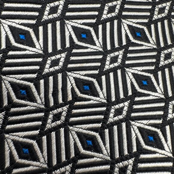 Georffery Beene Silk Abstract Tie โ Black, Silver, Blue Modern Made in USA - Picture 5 of 7